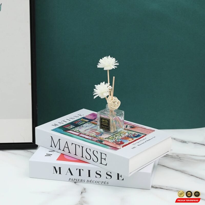 VILEAD Buku Pajangan Palsu Penyimpanan Barang Dummy Book Organizer Matisse - Multi-Color [MRH2] - Image 5