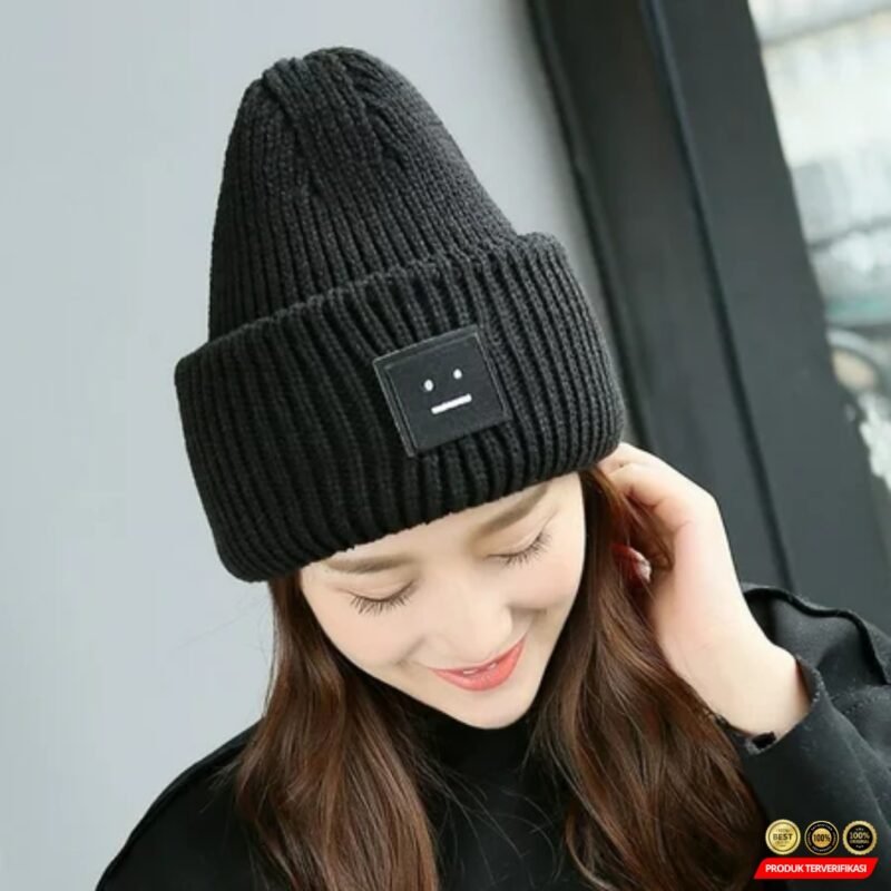 URGENTMAN Topi Kupluk Rajut Pria Wanita Smiley Face Beanie Hat Winter [MRH2] - Image 3