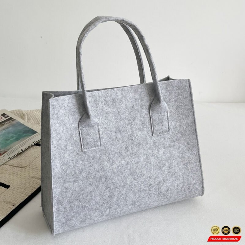 Tas Jinjing Wanita Minimalis Felt Handbag Large Compartment - Image 4