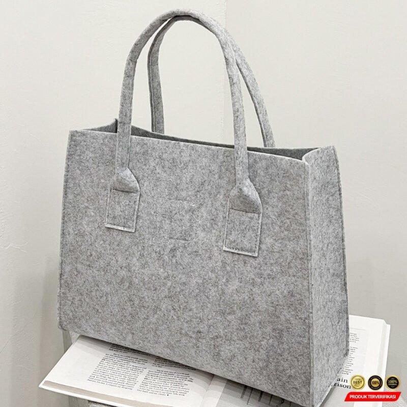Tas Jinjing Wanita Minimalis Felt Handbag Large Compartment - Image 3