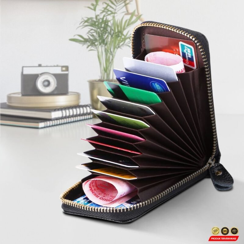 Dompet Kartu