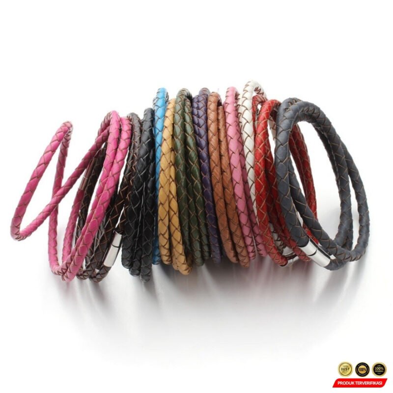 Gelang Tangan Braided Bahan Kulit 3 Lapis - Image 4