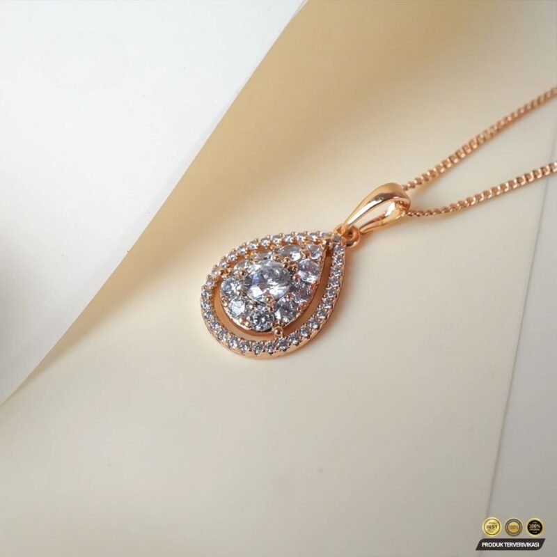 Kalung Liontin Kristal