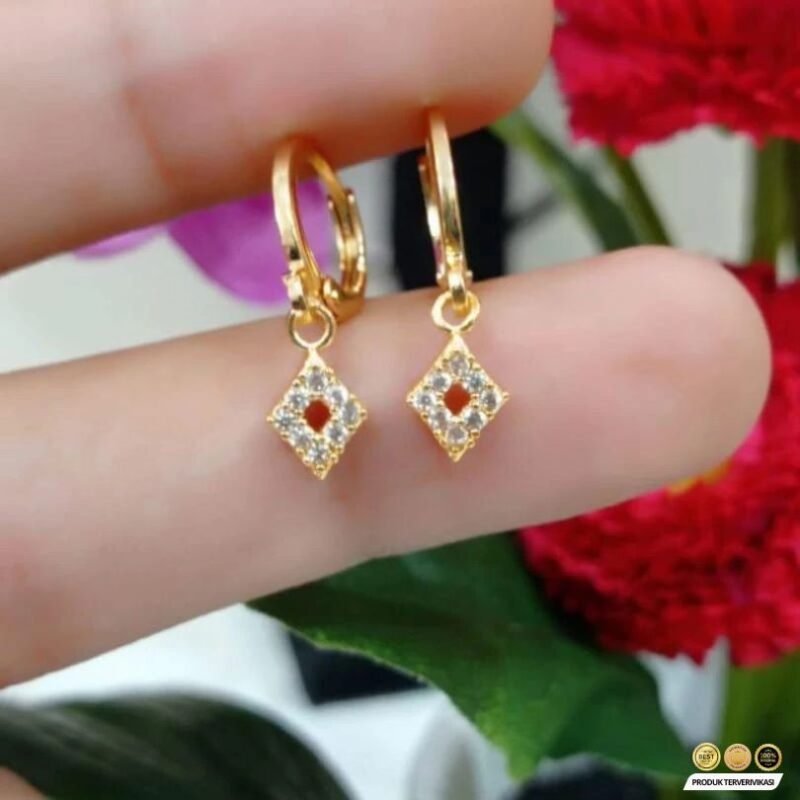 Anting Klip Titanium Elegan - Model Gandul Kotak