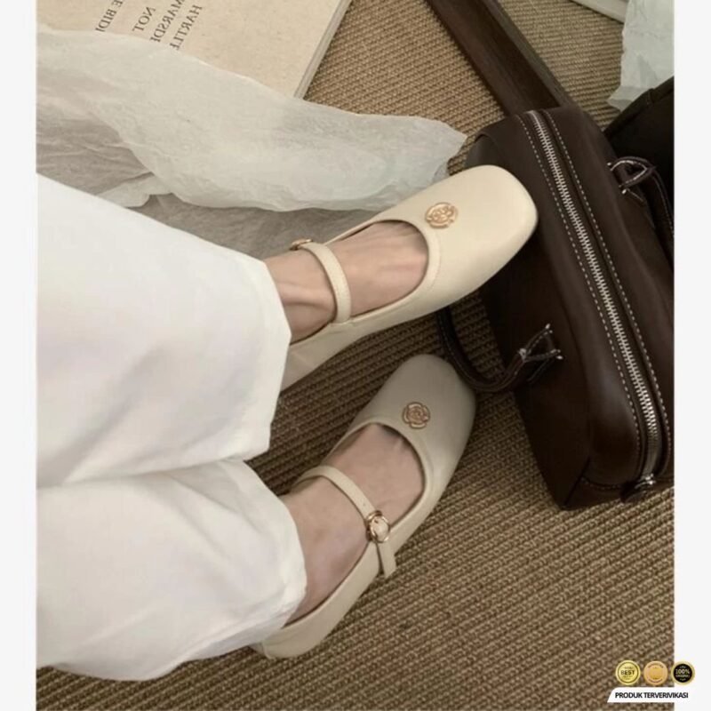 Sepatu Flatshoes Wanita Korea Elegan