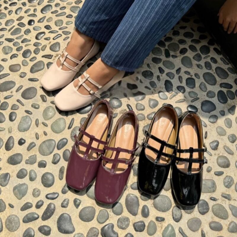 Sepatu Flat