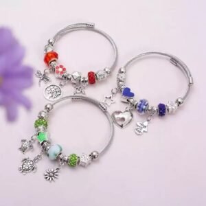 Gelang Charm