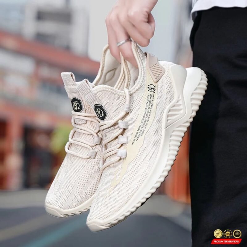 Sepatu Sneakers