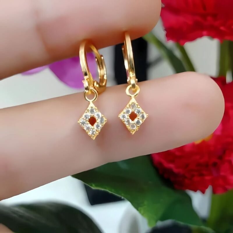 Anting Klip Titanium Elegan - Model Gandul Kotak
