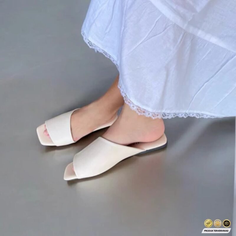 AL 05 Sandal Wanita Keronjo Tali